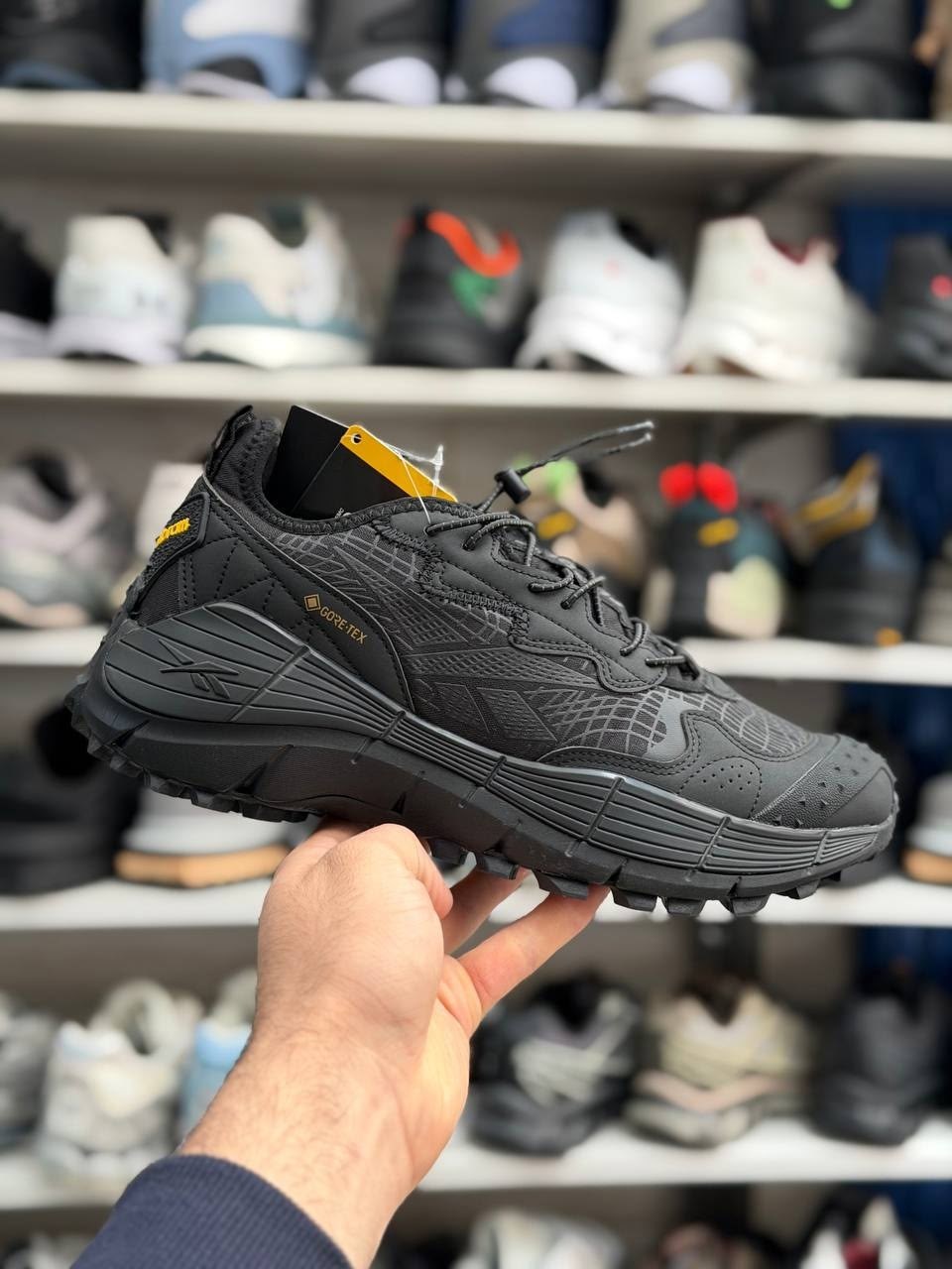 кроссовки reebok,кроссовки reebok zig kinetica,кроссовки мужские reebok,кроссовки reebok zig kinetica 2 edge gore tex,кроссовки мужские reebok zig kinetica ii edge