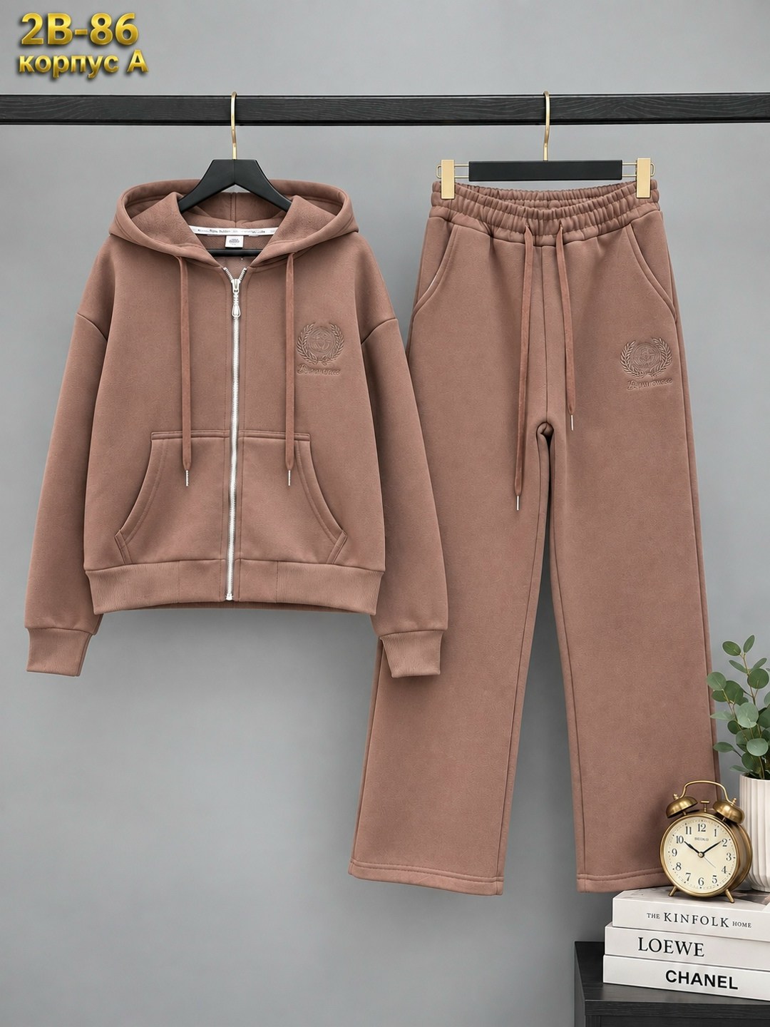 велюровые костюмы,костюм велюровый для девочек,костюм спортивный,костюм для девочек,брюки велюровые
