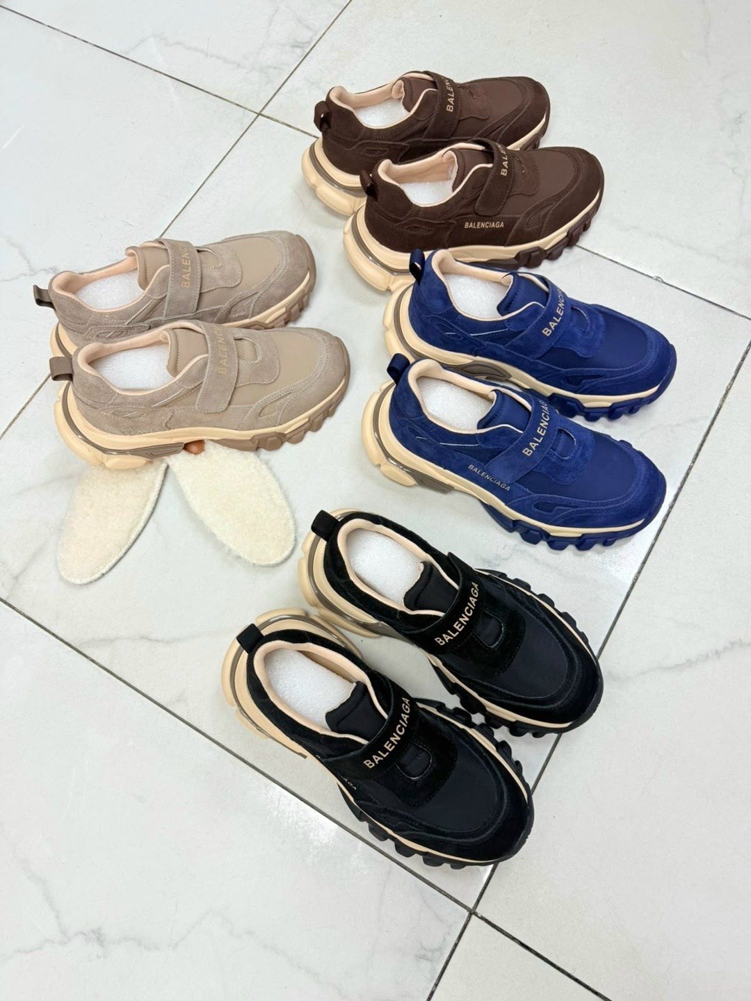 balmain кроссовки,,кроссовки balenciaga,кроссовки женские balenciaga,баленсиага кроссовки