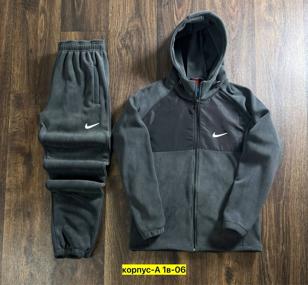 спортивный костюм nike,флисовый спортивный костюм nike,nike спортивный костюм флис,мужской спортивный костюм nike,мужской спортивный костюм nike зимний на флиске теплый