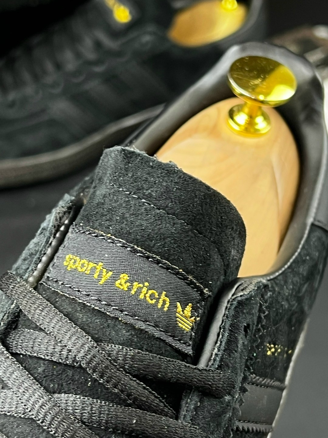 adidas spezial черные,adidas originals handball spezial,адидас spezial черные,кроссовки spezial adidas,кроссовки adidas