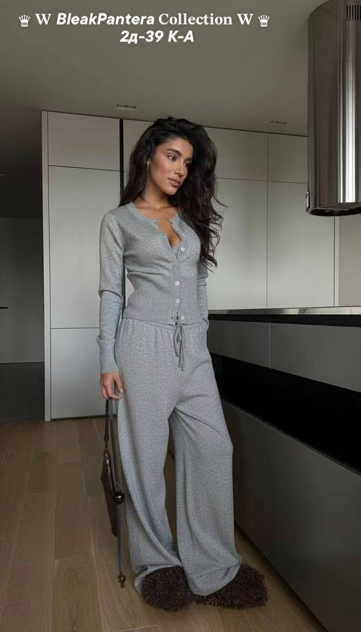 вязаные костюмы,костюм женский трикотажный,женские костюмы,женский костюм двойка,костюм