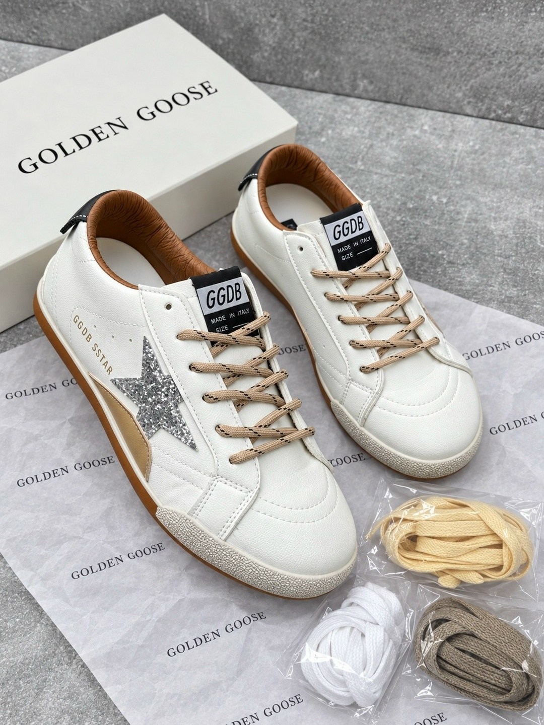 golden goose super star,golden goose,кроссовки golden goose,golden goose deluxe brand белые кожаные кеды,golden goose superstar