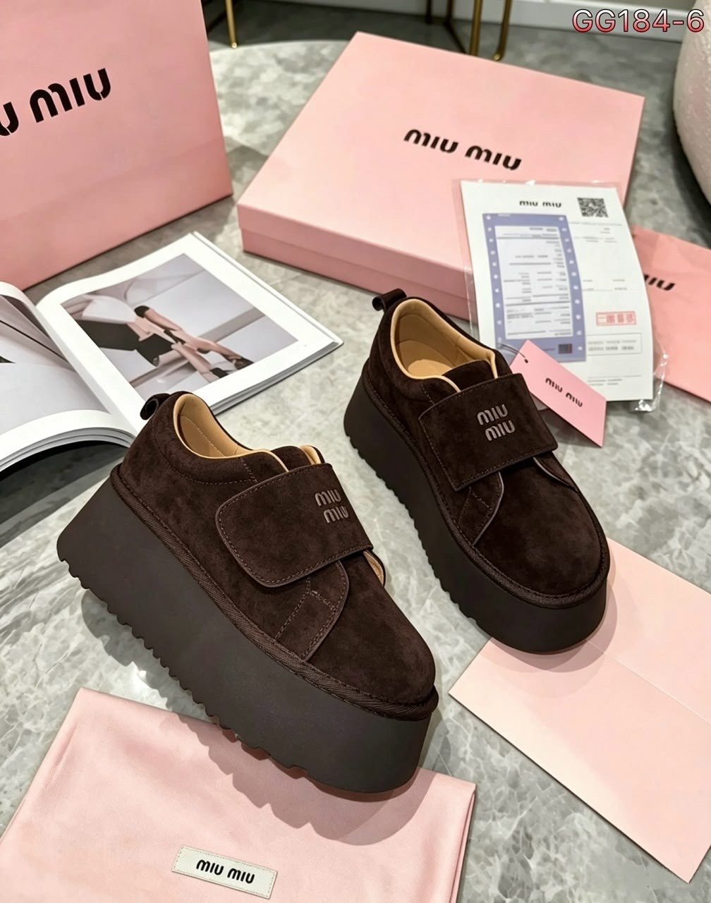 ,замшевые лоферы miu miu на высокий подошве и фирменной фурнитурой, женская,лоферы замш,кеды замшевые