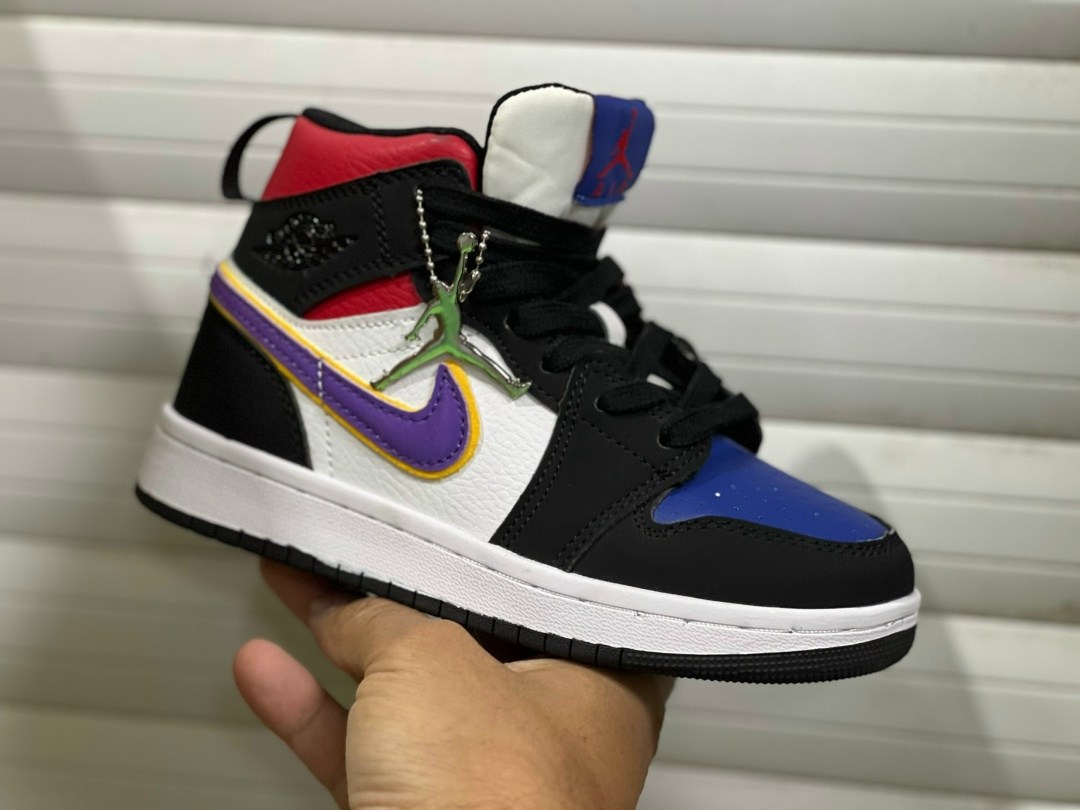 nike air jordan 1 mid se,nike air jordan 1 mid,кроссовки nike air jordan 1 retro high,кроссовки найк air jordan,кроссовки
