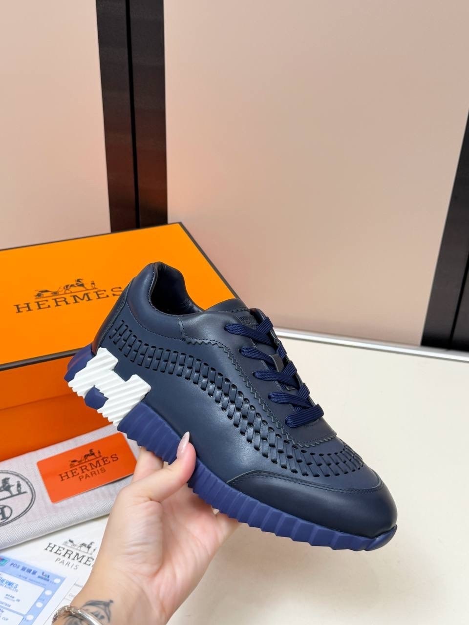 кроссовки мужские hermes,кроссовки hermes,мужские кроссовки louis vuitton,кожаные кроссовки луи витон,кроссовки гермес синие