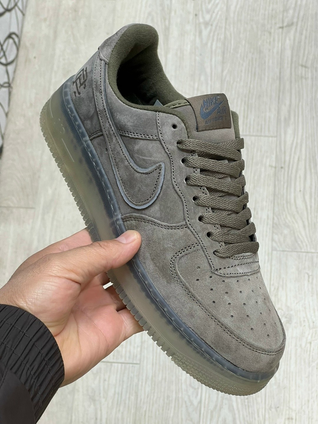 nike air force 1 low grey suede,nike air force 1 low,nike air force 1 07,кроссовки,кроссовки nike air force 1 low