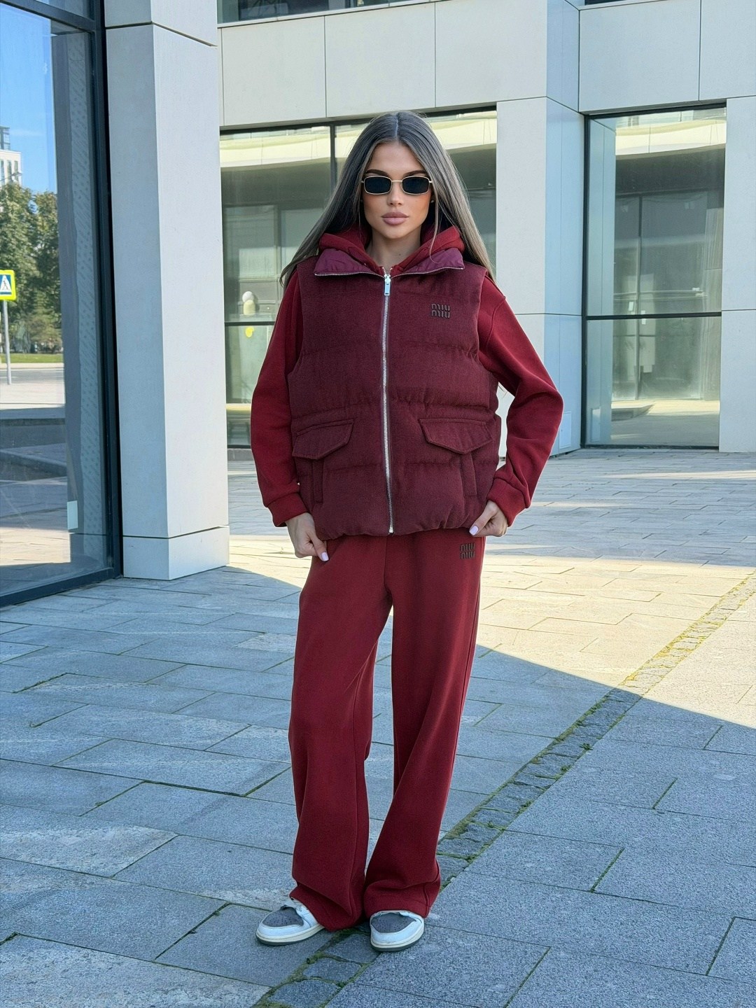 костюм спортивный,женский спортивный костюм,костюм спортивный the one place,женский костюм,спортивный костюм для женщин