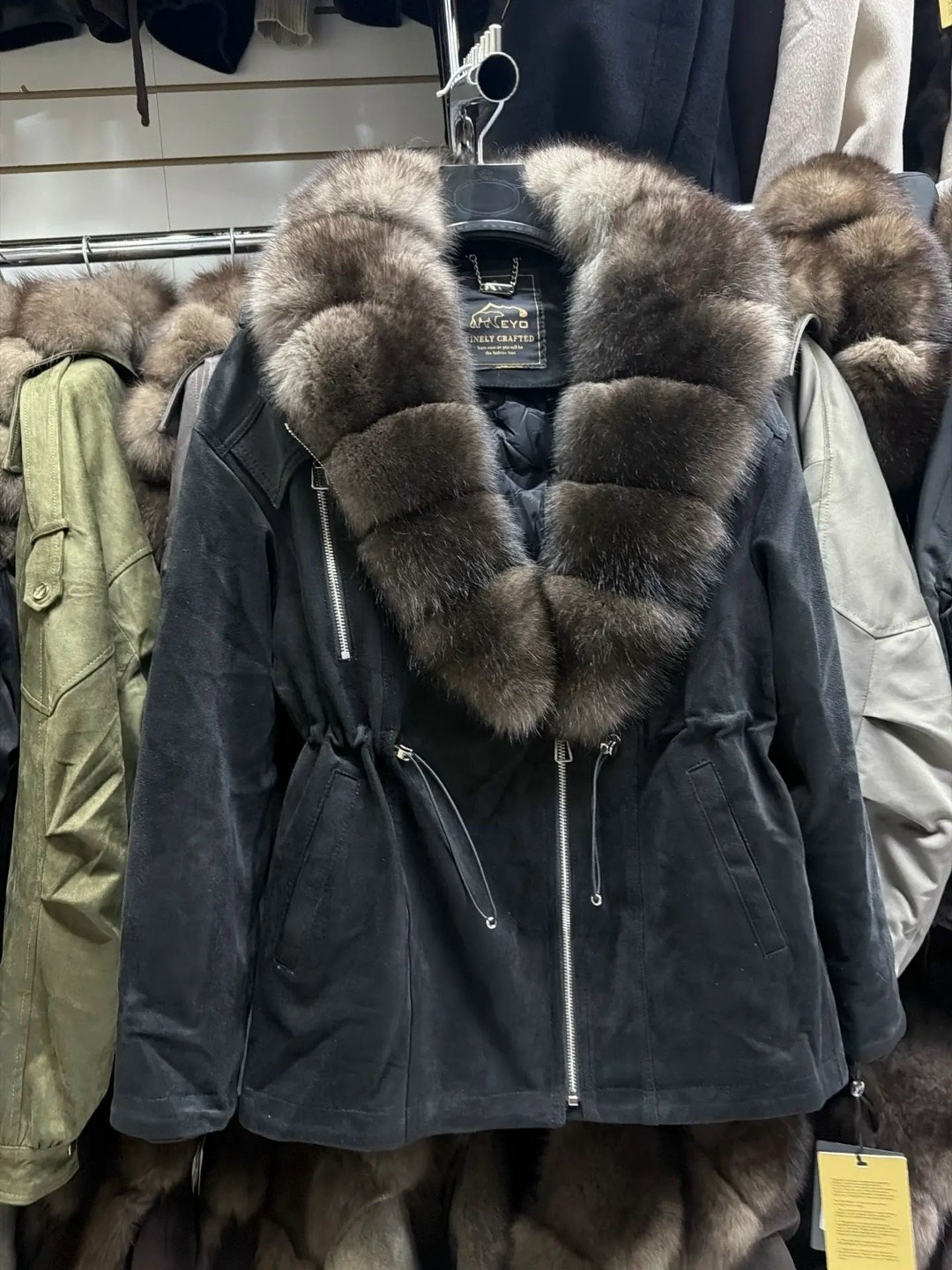 парки с мехом песца,парка с натуральным мехом,парка женская с натуральным мехом,парка с мехом песца,парка с мехом