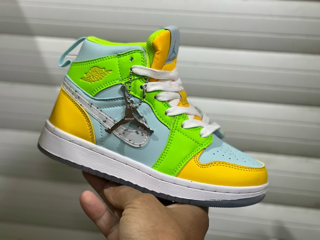 air jordan 1 mid royal blue laser orange,nike air jordan 1 mid,air jordan 1 mid,air jordan 1 mid gs,jordan 1 mid white laser orange deep royal blue