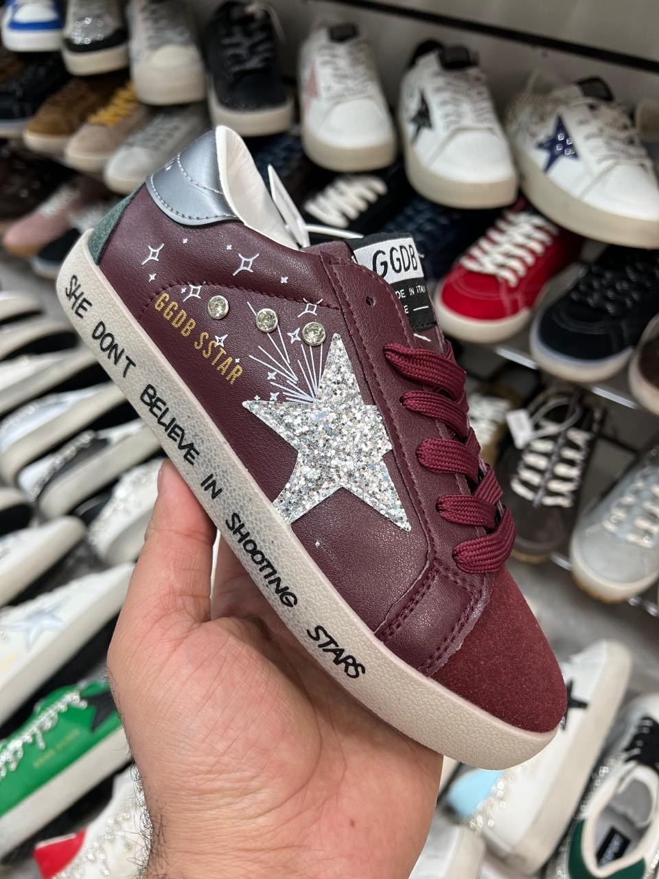 ,кеды golden goose,кеды голден гус,кеды брендовые,кроссовки со звездами