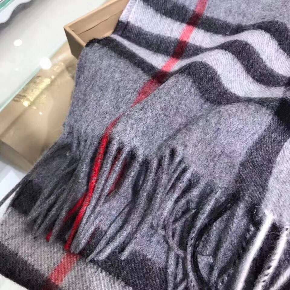 burberry шарф,шарф burberry зимний,кашемировый шарф burberry,кашемировый шарф,теплый шарф burberry