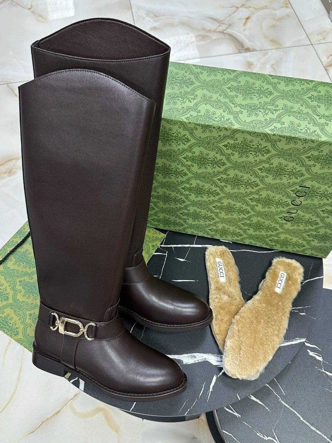 брендовые сапоги gucci женские кожаные на низком каблуке,сапоги gucci,сапоги гуччи,сапоги gucci кожаные черные,женские осенние сапоги gucci черные кожаные