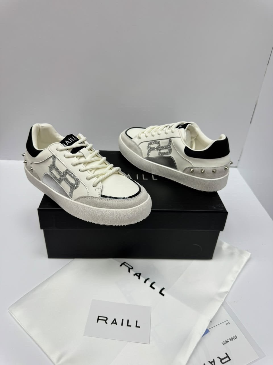 ,valentino кроссовки,кроссовки amiri,спортивная ,кроссовки женскиe
