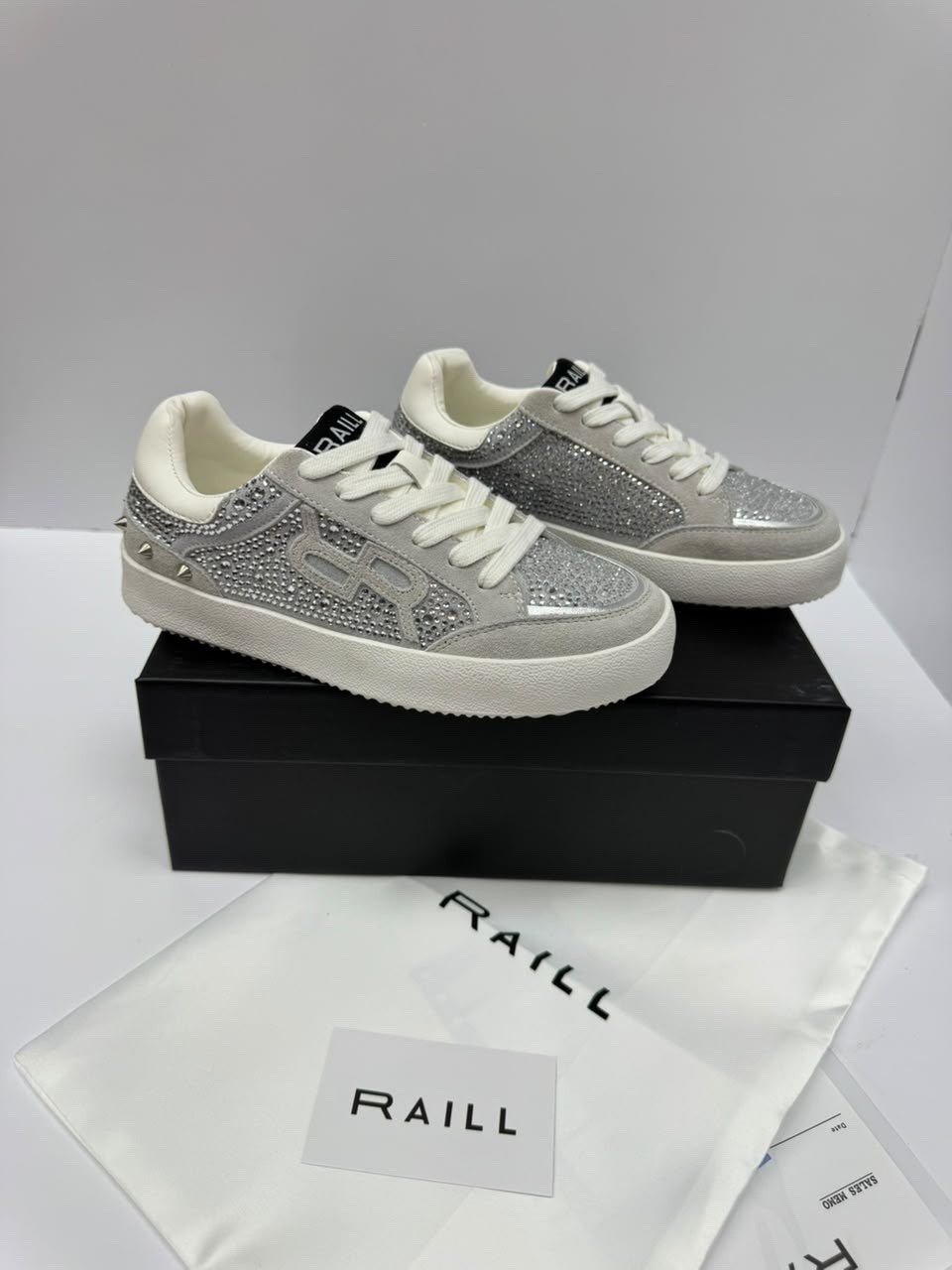 ,женские кроссовки,кроссовки, женская,кеды женские golden goose