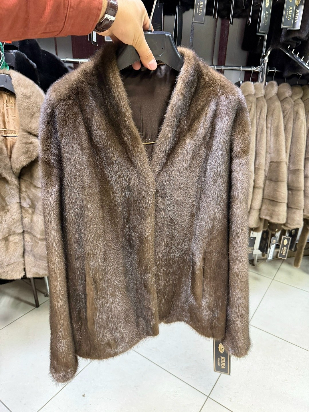 премиальный полушубок из норки saga furs,премиальная шуба - автоледи из норки 48-50 р,шуба норковая,шуба норка,шуба из норки