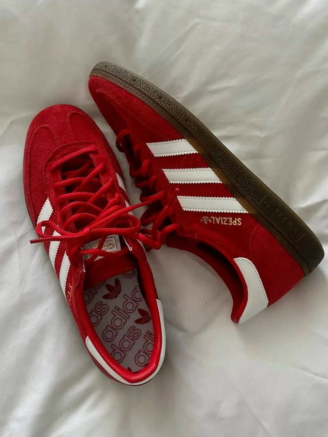 кроссовки adidas handball spezial,кроссовки adidas spezial,кроссовки adidas,adidas spezial handball red,кроссовки adidas originals handball spezial