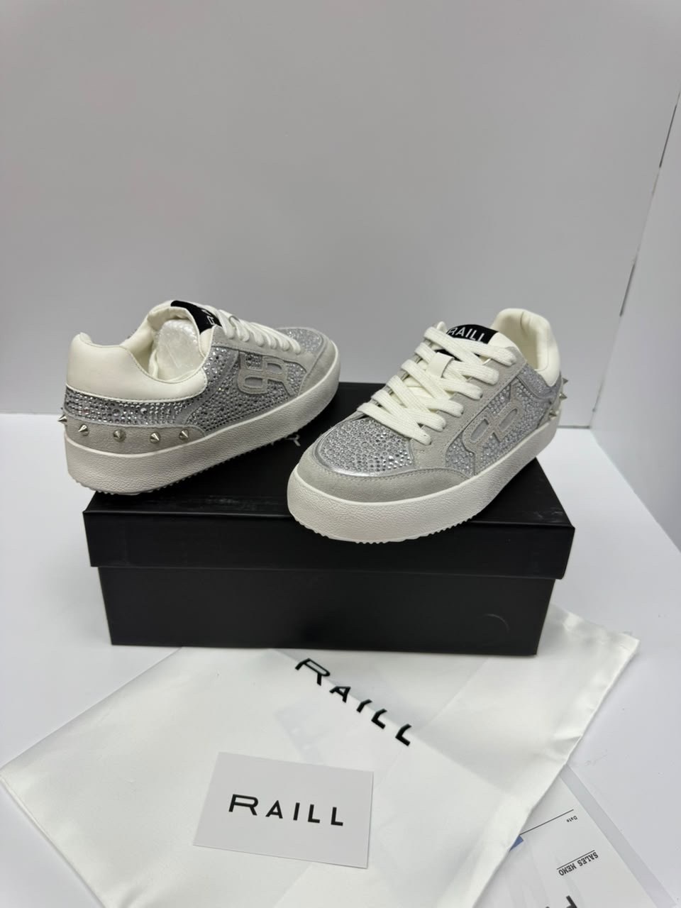 ,женские кроссовки,кроссовки, женская,кеды женские golden goose