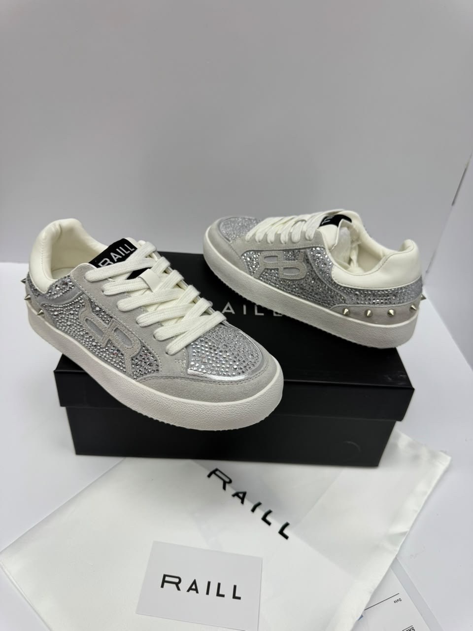 ,женские кроссовки,кроссовки, женская,кеды женские golden goose