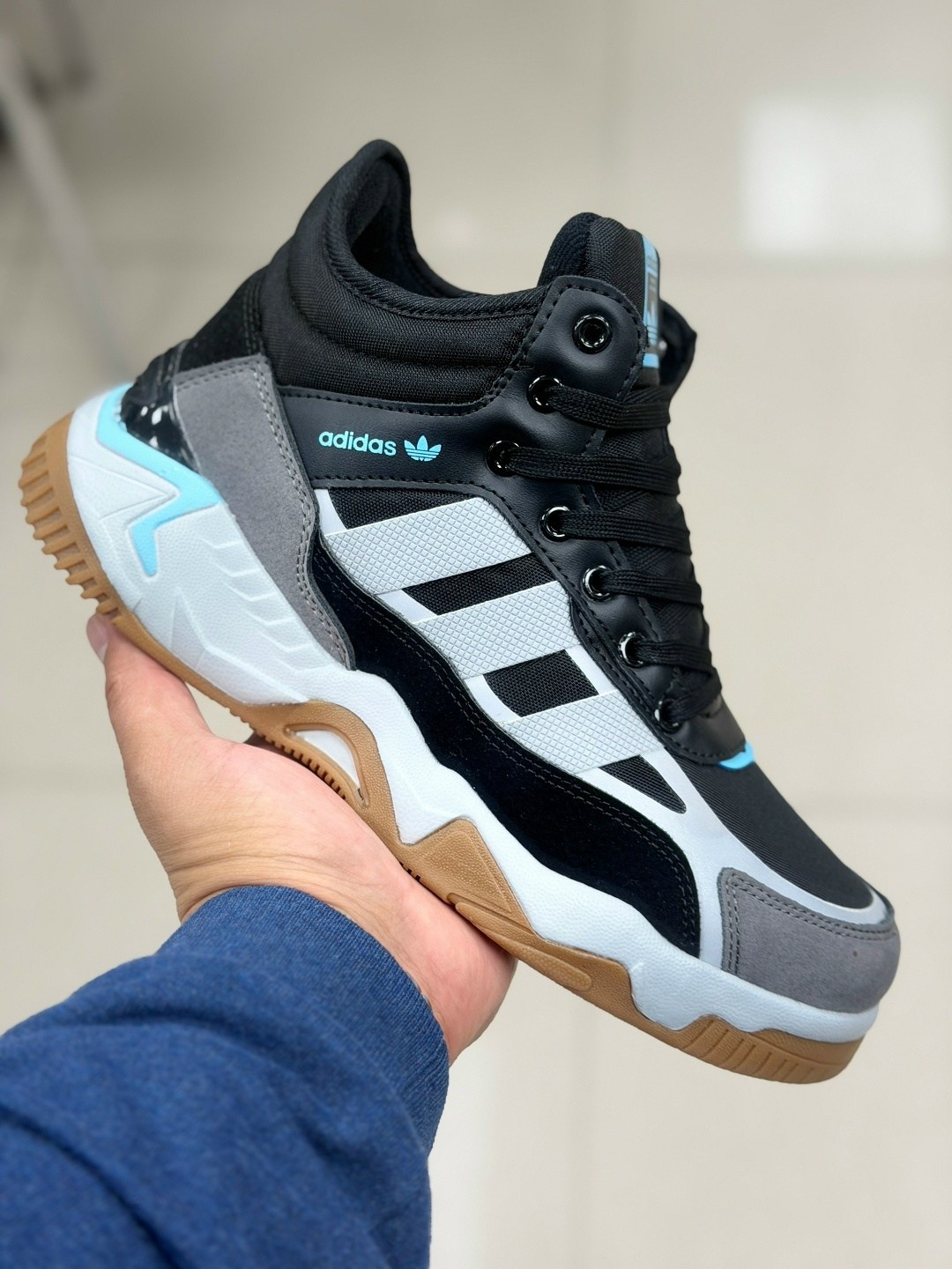 зимние кроссовки adidas niteball,кроссовки зимние adidas мужские,кроссовки зимние adidas,зимние кроссовки утепленные adidas niteball hi,зимние кроссовки adidas niteball adidas цвет черный