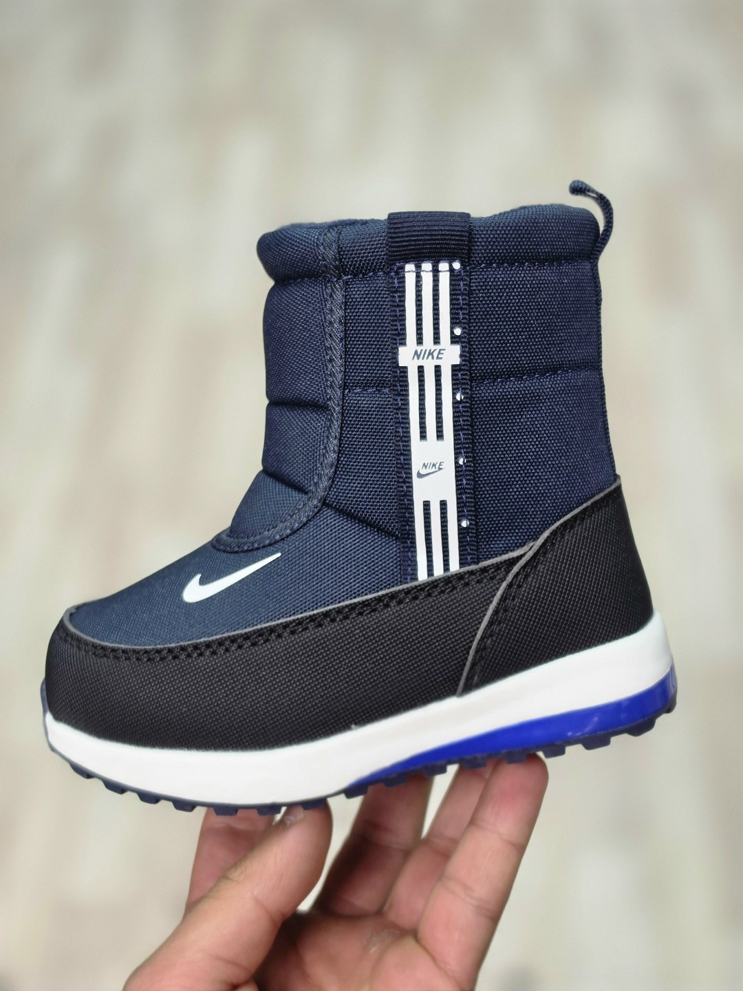 дутики adidas,сапожки зимние adidas,дутики adidas зимние непромокаемые,дутики мужские зимние adidas,дутики адидас