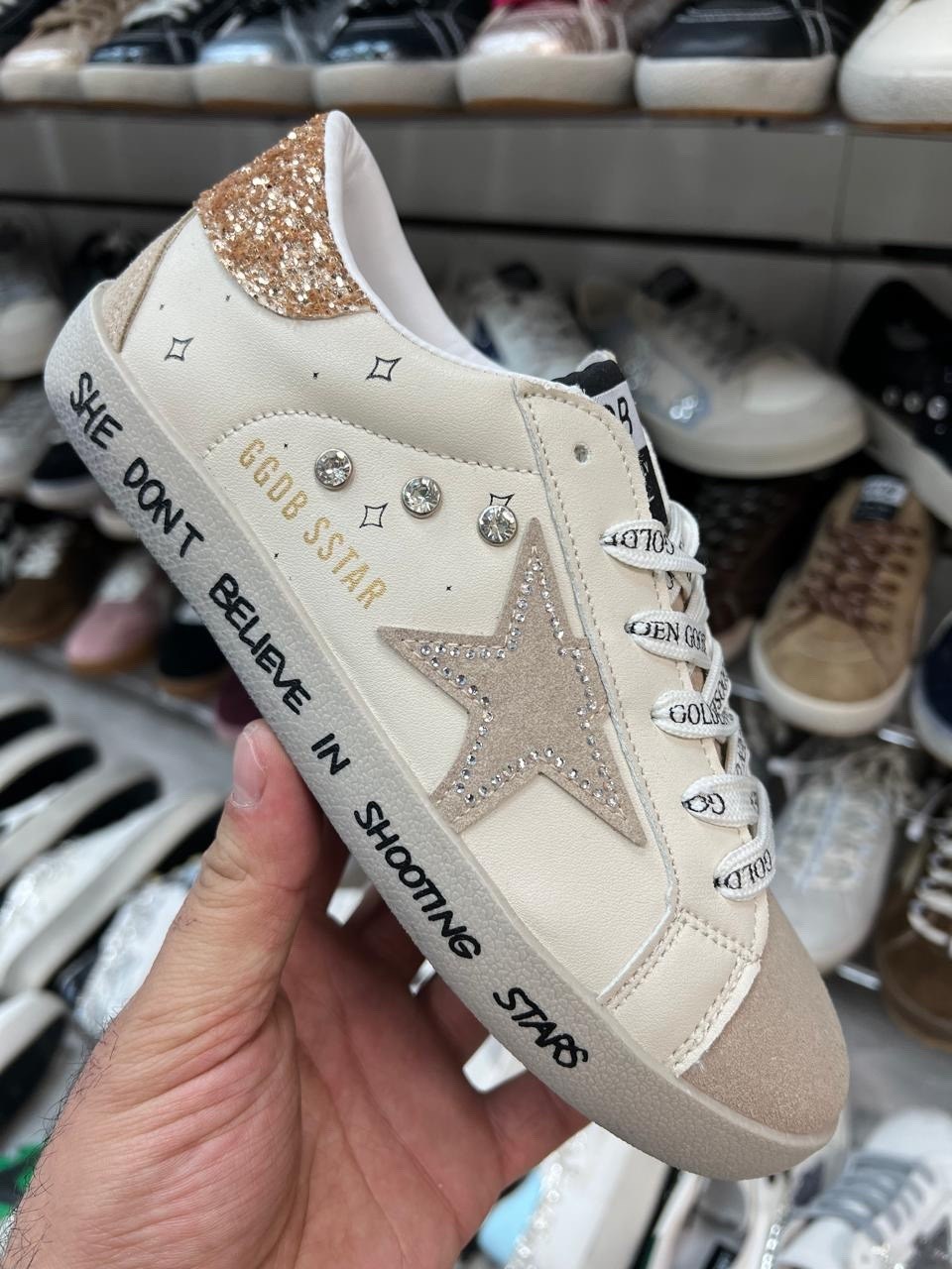 ,кеды golden goose,кеды голден гус,кеды брендовые,кроссовки со звездами