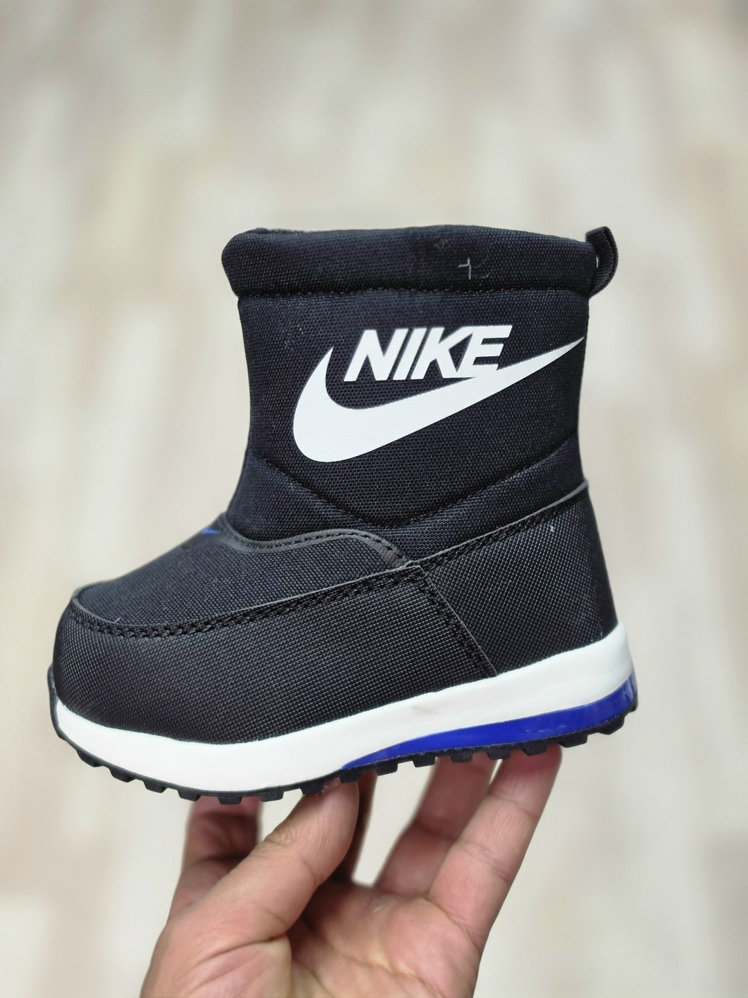 дутики adidas,сапожки зимние adidas,дутики adidas зимние непромокаемые,дутики мужские зимние adidas,дутики адидас