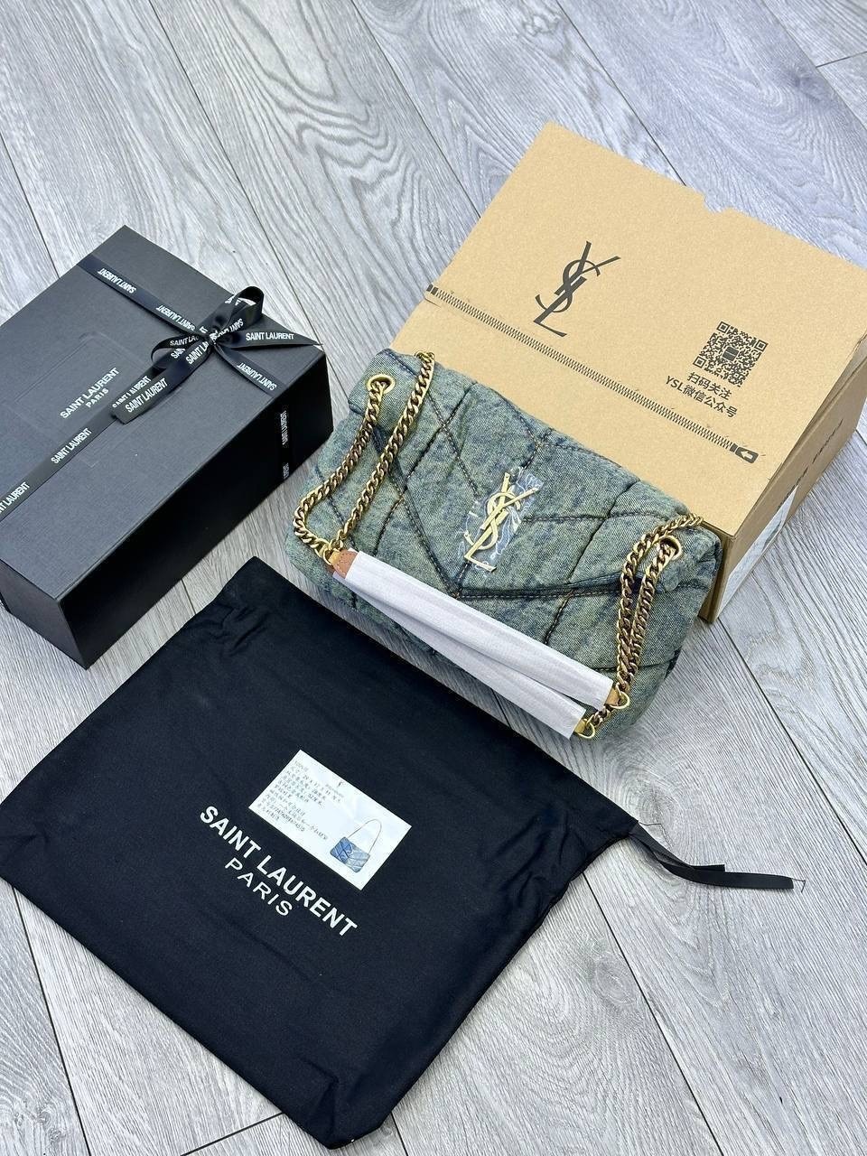 сумка-пуффер на плечо с монограммой loulou ysl джинсовая,сумка ysl,сумка джинсовая ysl,сумка женская ysl,джинсовая сумка