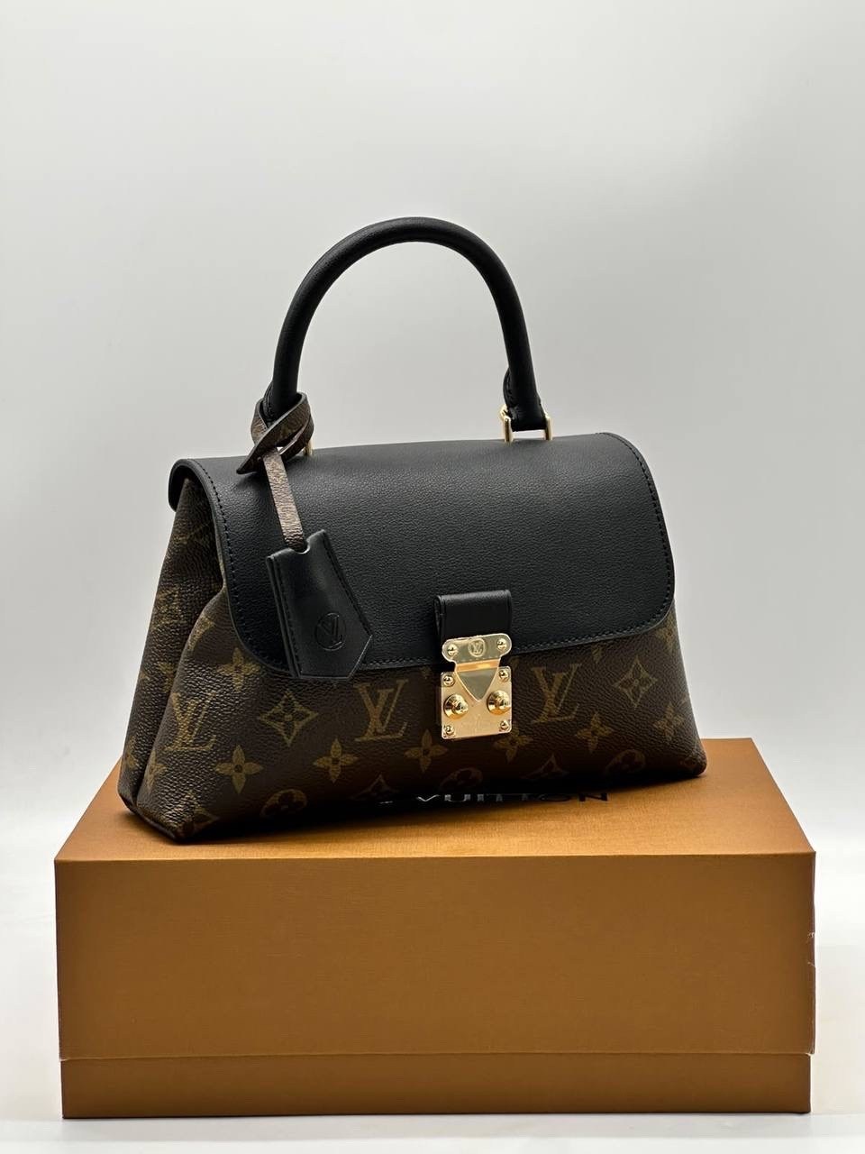 louis vuitton сумка,сумки луи виттон,женская сумка louis vuitton,сумка луи виттон croisette,сумочка луи виттон