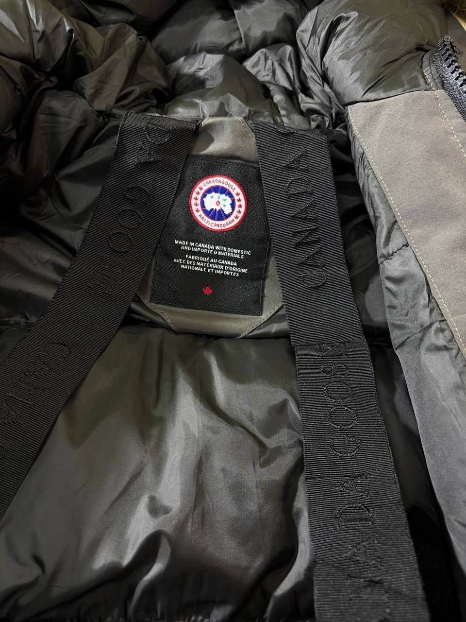 canada goose chilliwack,мужской пуховик canada goose,пуховик canada goose chilliwack оригинал,куртка canada goose chilliwack parka пуховик серый,пуховик canada goose