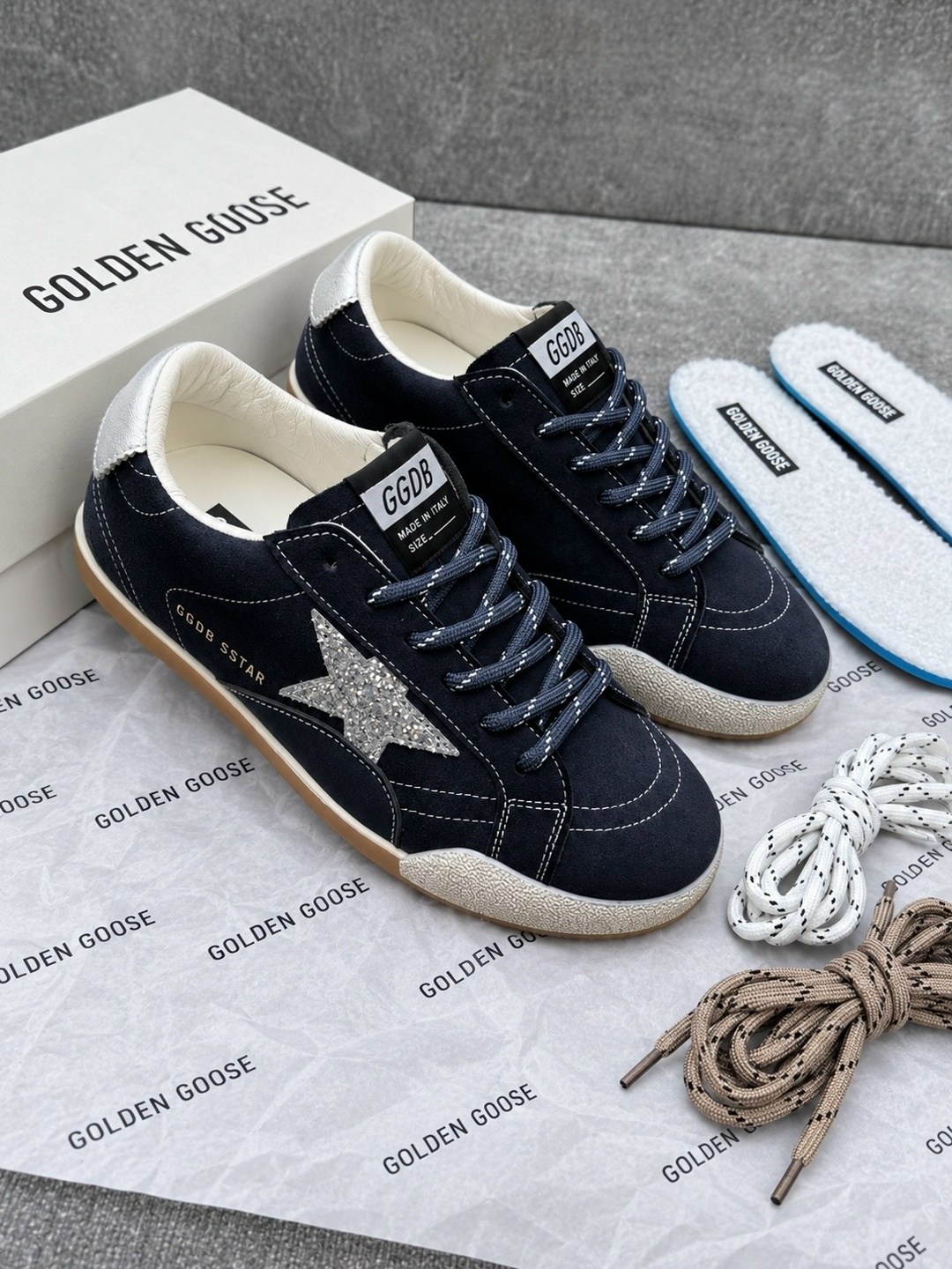 кроссовки golden goose,кеды golden goose,,женские кеды golden goose,кроссовки замша