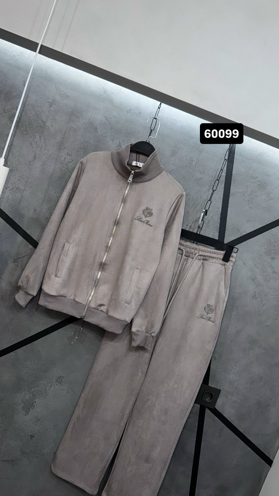 спортивный костюм brunello cucinelli,костюм спортивный мужской,велюровый костюм филипп плейн мужской,костюм спортивный,спортивные костюмы stefano ricci