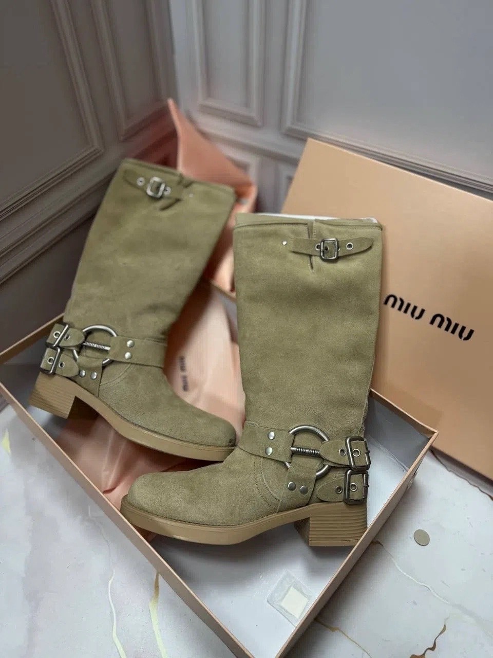 ,женские сапоги,сапоги модные,miu miu сапоги,короткие сапоги