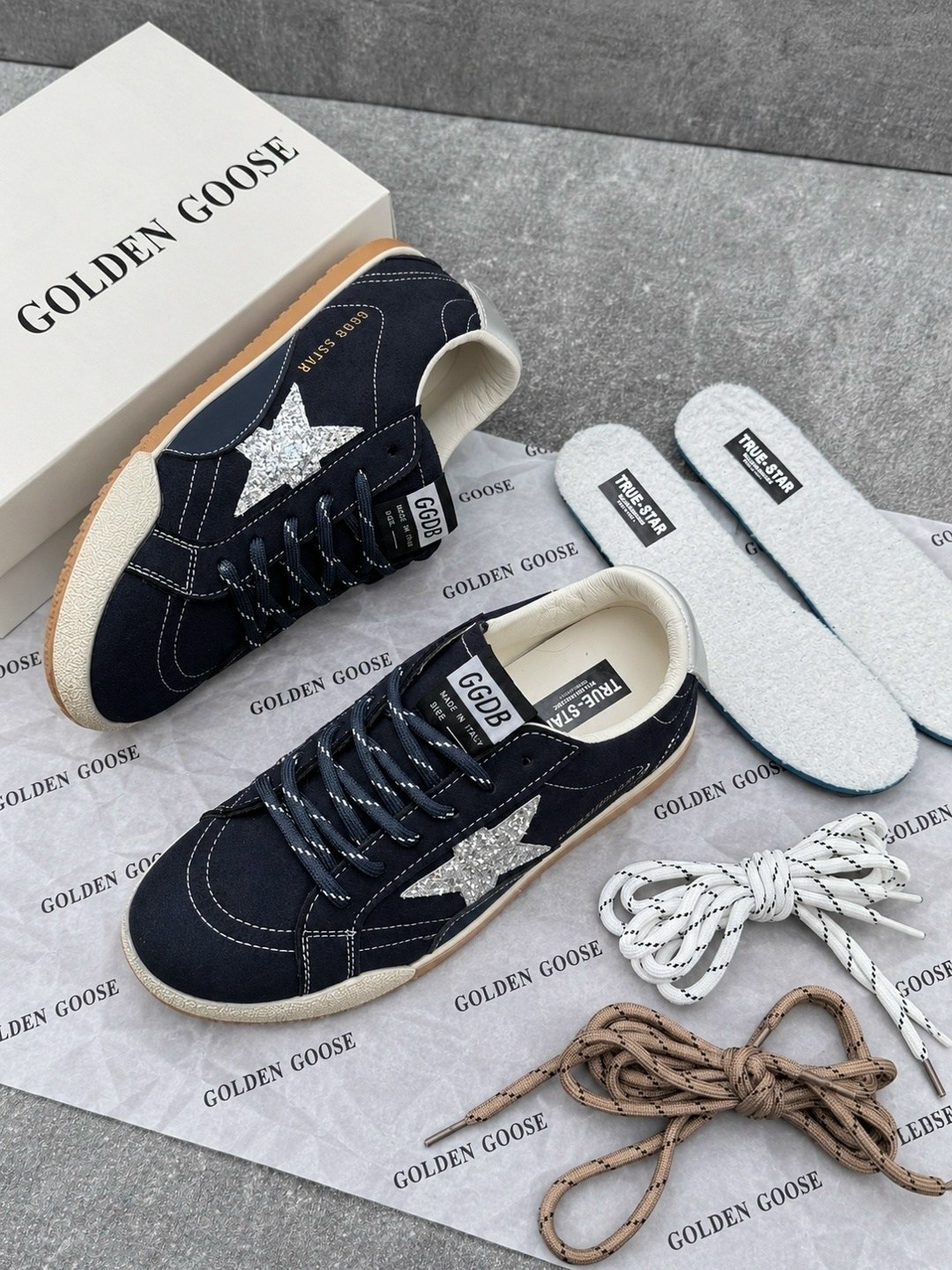 кроссовки golden goose,кеды golden goose,,женские кеды golden goose,кроссовки замша