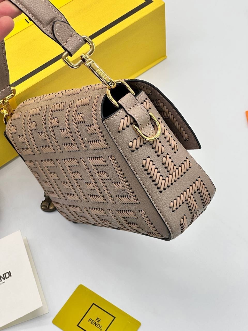 fendi сумка,fendi сумка багет,fendi сумка на плечо,fendi сумка fendi,женская сумка fendi