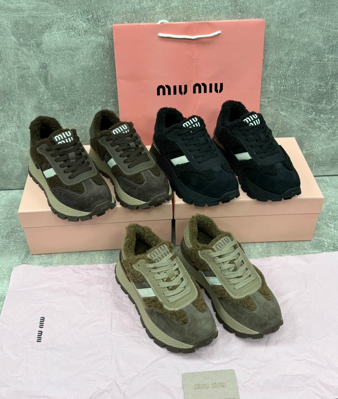 женские кроссовки miu miu,кроссовки miu miu с мехом зимние,кроссовки miu miu,кроссовки miu,премиальные зимние кроссовки miu miu