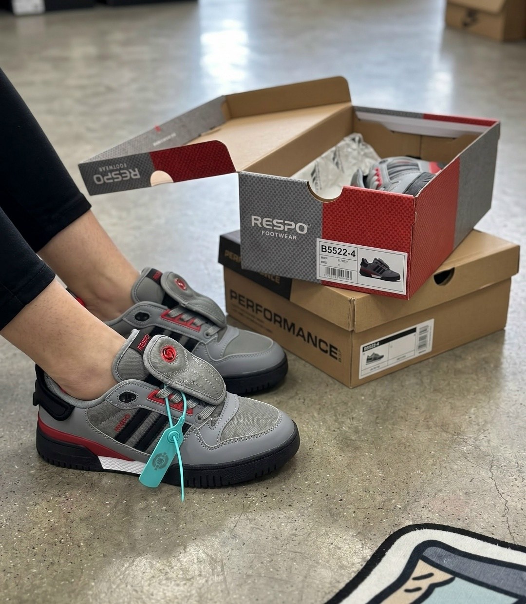 кроссовки adidas,кроссовки адидас фалькон,кроссовки мужские adidas,кроссовки адидас бенито,кроссовки мальчику