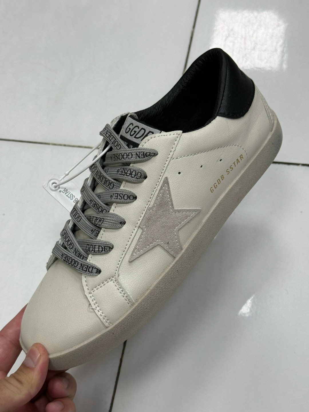 ,кроссовки golden goose,кеды golden goose,golden goose super star,golden goose