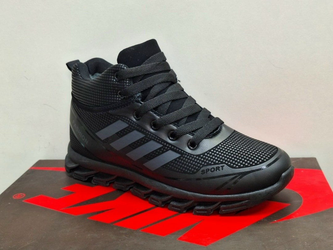 кроссовки зимние adidas,кроссовки мужские зимние,зимние кроссовки мужские адидас,barzu кроссовки зимние адидас marathon tr 20,кроссовки мужские зимние adidas