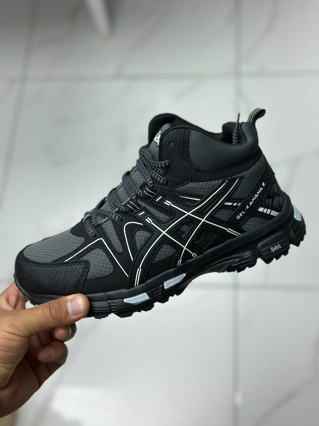 зимние кроссовки asics gel kahana 8 hi,кроссовки asics gel kahana 8,кроссовки asics мужские зимние,,кроссовки мужские зимние asics gel kahana
