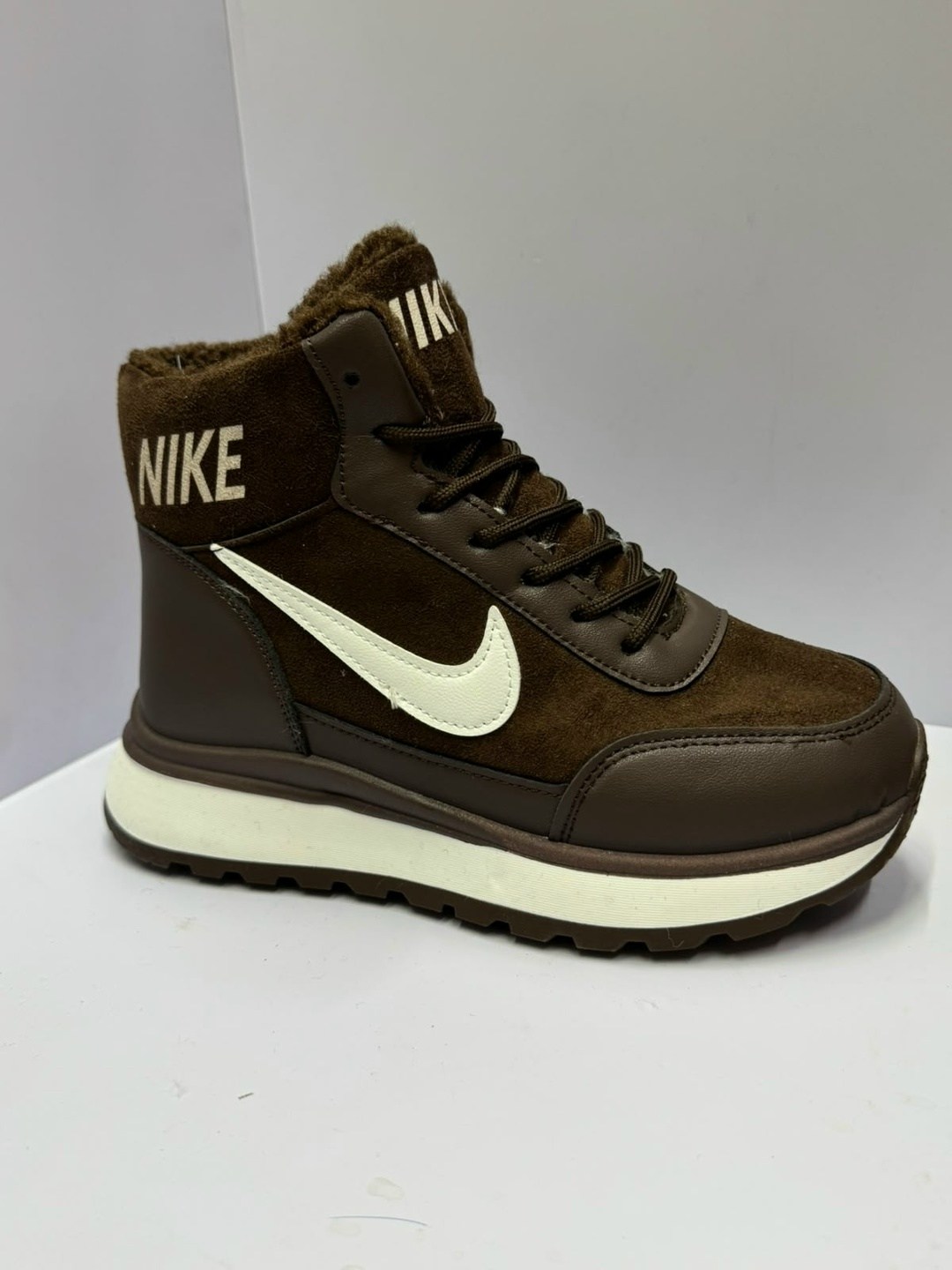 кроссовки зимние nike,зимние женские кроссовки nike,кроссовки,женские кроссовки nike,