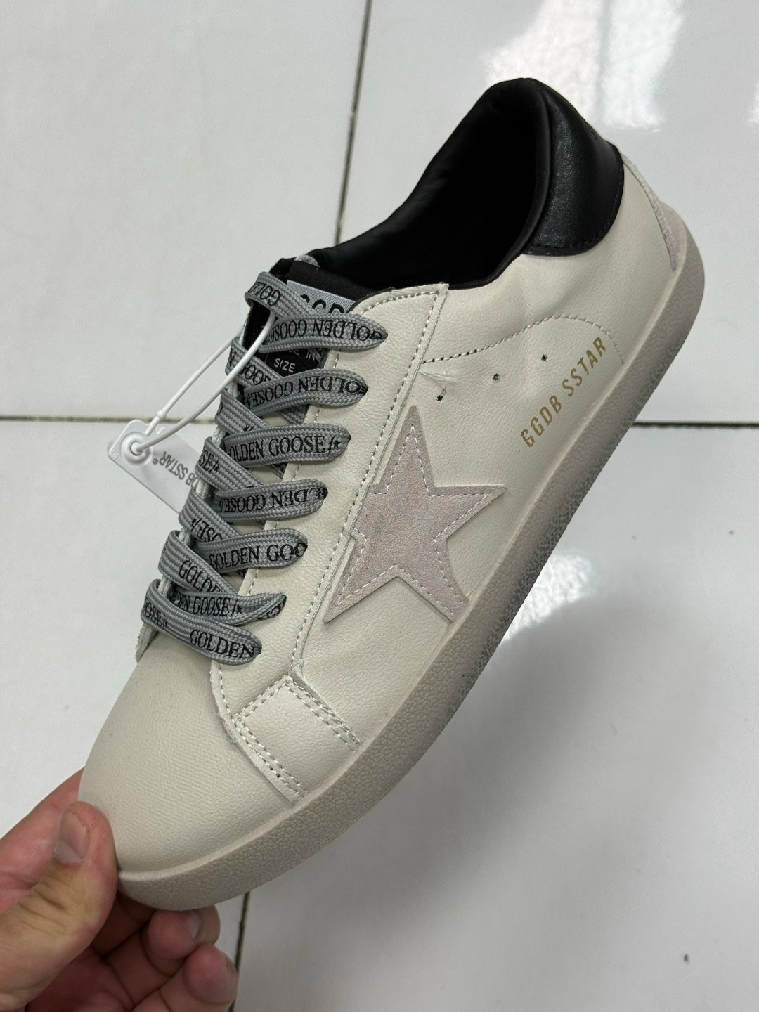 ,кроссовки golden goose,кеды golden goose,golden goose super star,golden goose