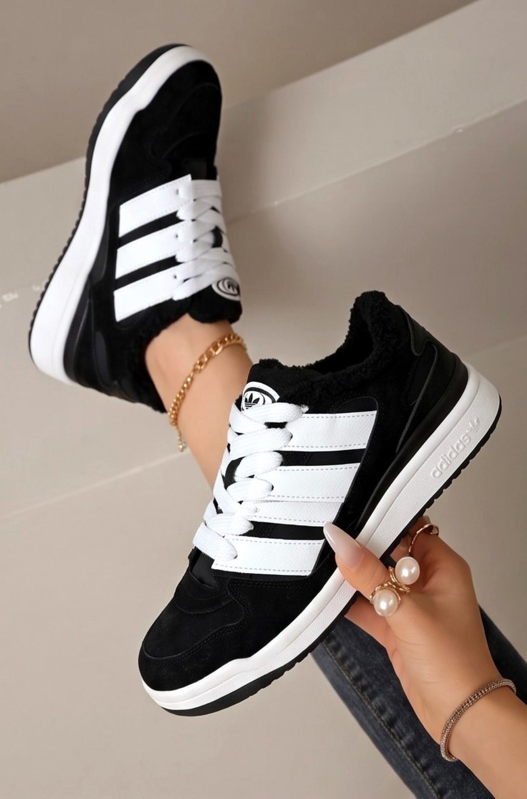 кроссовки adidas campus зимние с мехом,кроссовки зимние adidas campus,зимние женские кроссовки,,зимние кроссовки