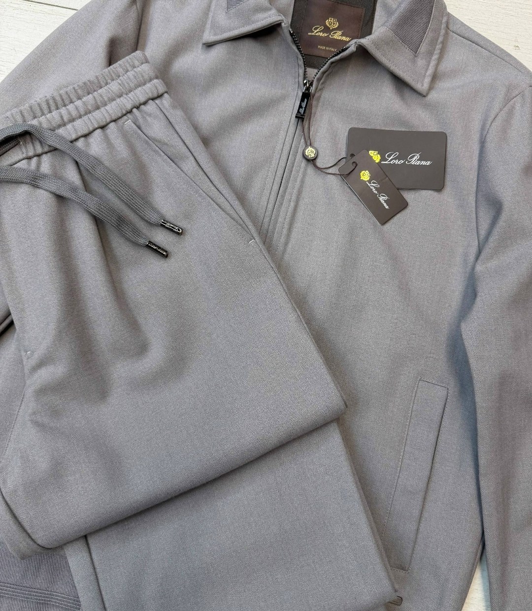 спортивный костюм brunello cucinelli,костюм спортивный,костюм для мужчин,костюм brunello cucinelli серый,костюм спортивный stefano ricci