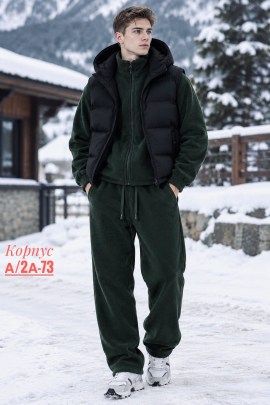 Костюм