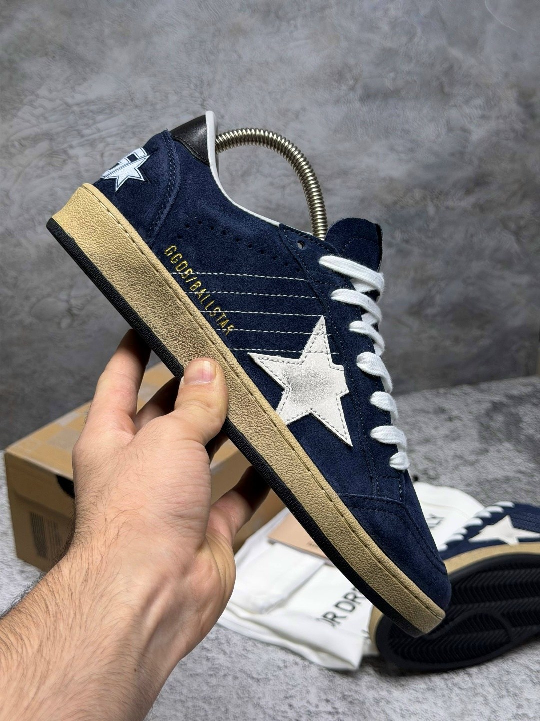 ,golden goose кроссовки,мужские кроссовки golden goose ball star leather/suede star,кеды golden goose,golden goose men's ball star suede low-top sneakers
