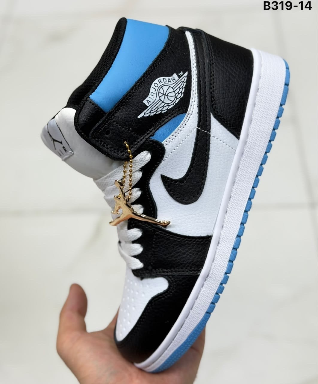 кроссовки nike air jordan 1,мужские кроссовки nike air jordan 1 retro high,nike air jordan 1,кроссовки мужские nike air jordan,кроссовки nike air jordan 1 retro high
