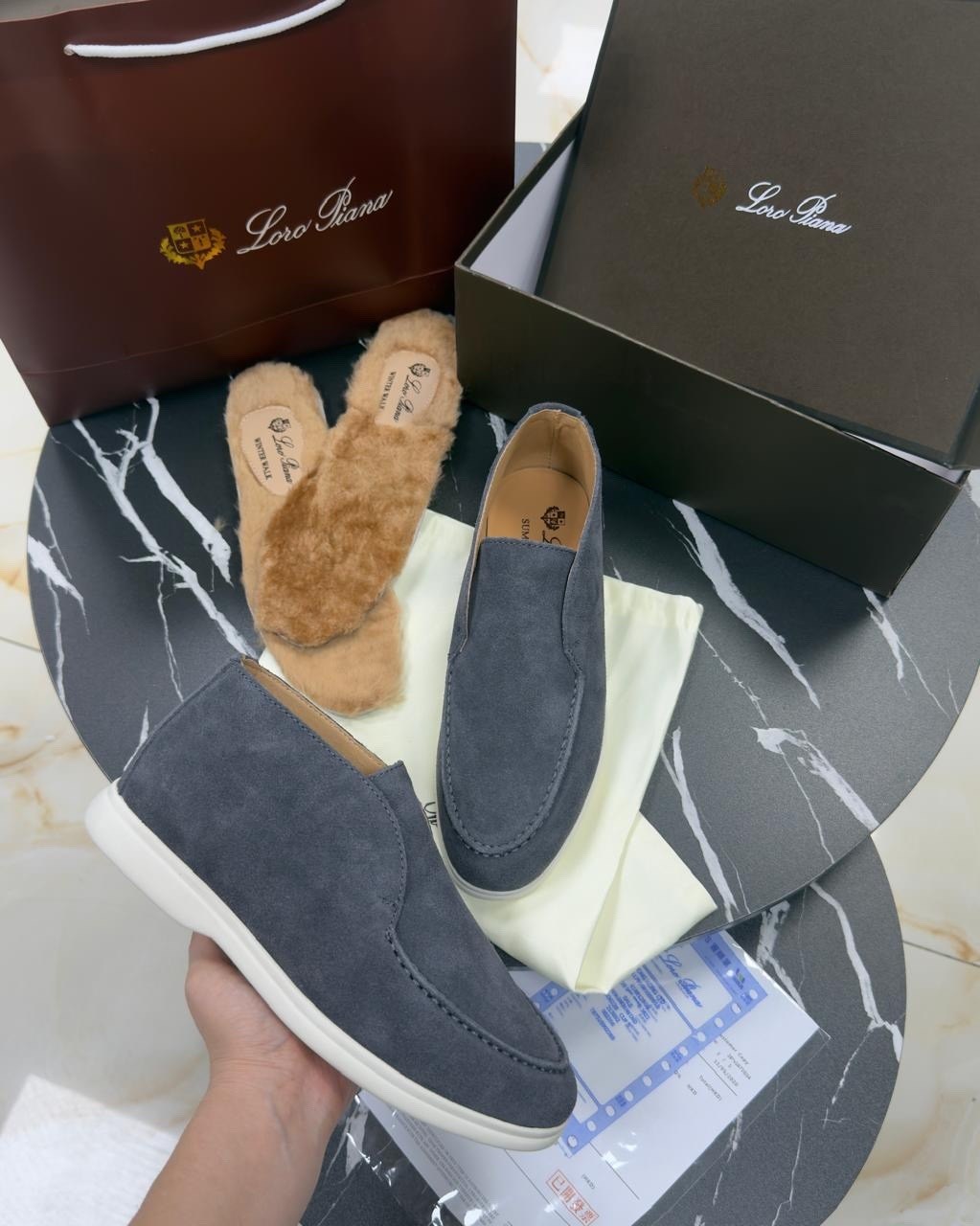 лоферы loro piana,замшевые лоферы loro piana,лоферы из натуральной замши loro piana,,лоферы мужские лоро пиано