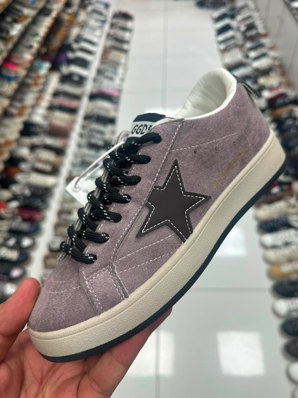 ,кеды golden goose superstar замшевые персиковые,кеды golden goose,женские кеды golden goose,обуви