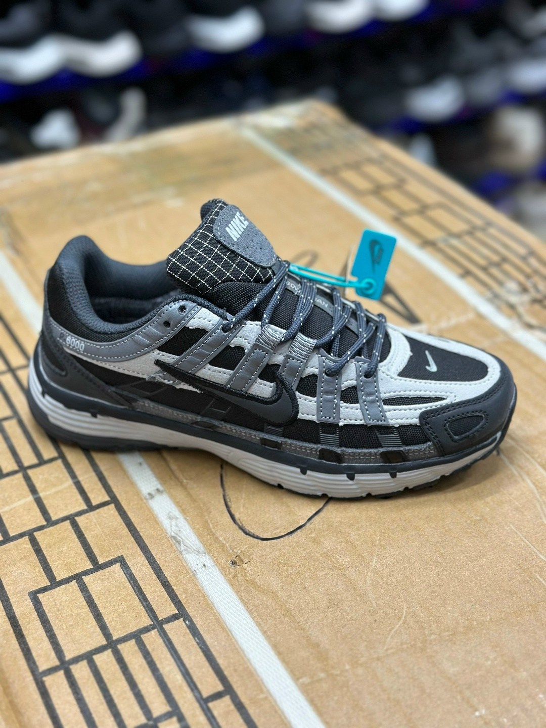 кроссовки nike p-6000,кроссовки мужские p-6000 с низким верхом черный серый nike,кроссовки nike,кроссовки мужской женский nike композитный материал,мужской кроссовки